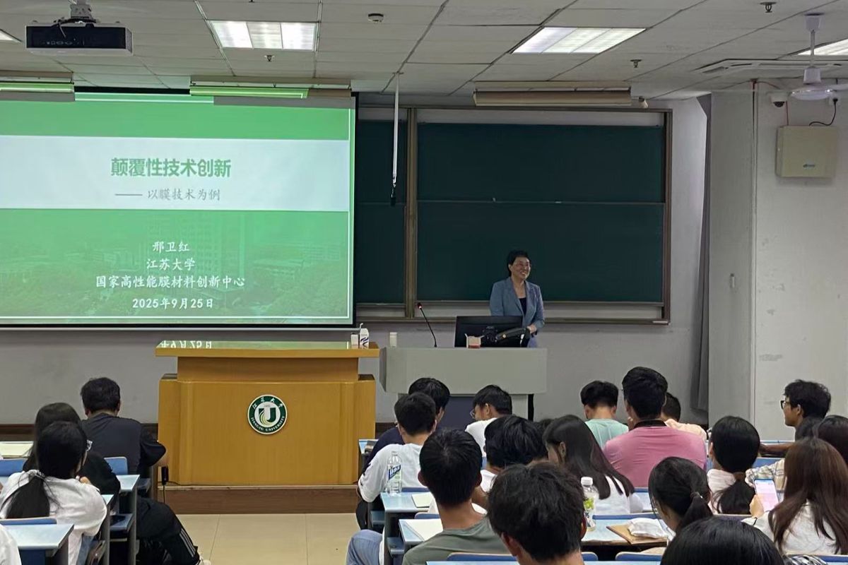 邢卫红.jpg